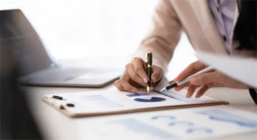 美食凉拌海蜇的做法